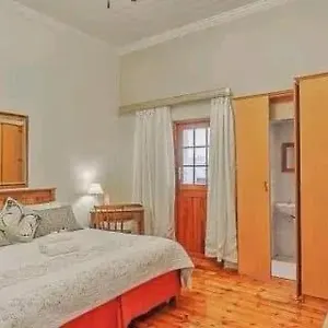 Guest house Wampex In R400 Night, Port Elizabeth